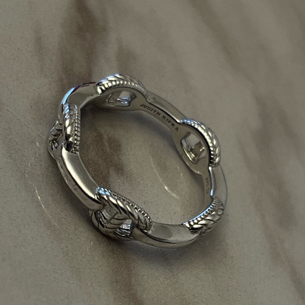 Judith Ripka "Vienna" Sterling Silver Roped-Link Ring. Size 7